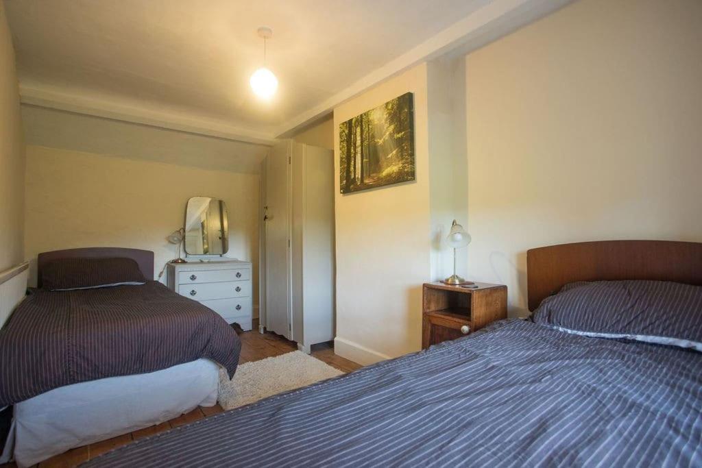 Perfect Cottage Retreat Near The Brecon Beacons Llanwrda Buitenkant foto