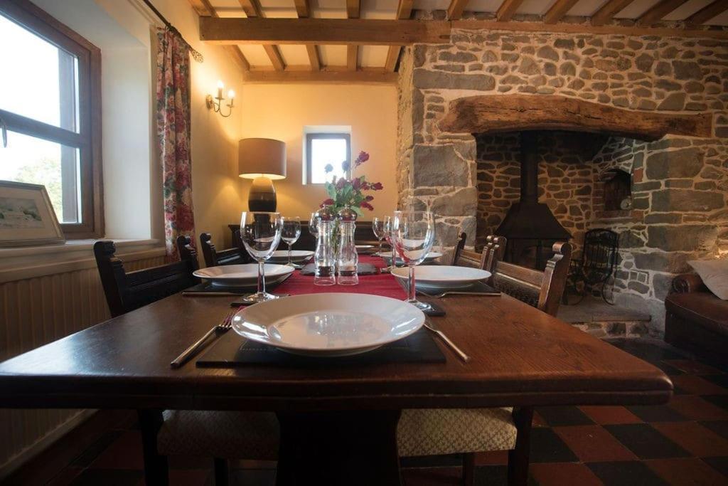 Perfect Cottage Retreat Near The Brecon Beacons Llanwrda Buitenkant foto